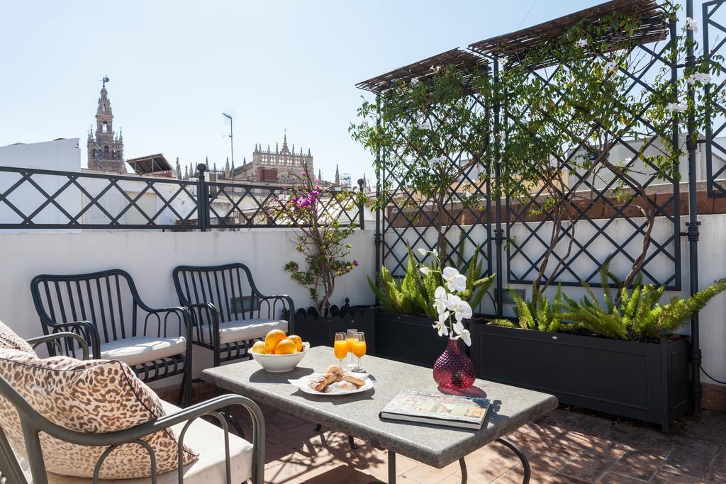 City Rooftop Paradise - Space Maison Apartments 塞维利亚 客房 照片