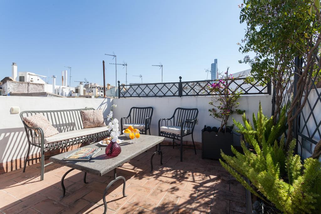 City Rooftop Paradise - Space Maison Apartments 塞维利亚 客房 照片